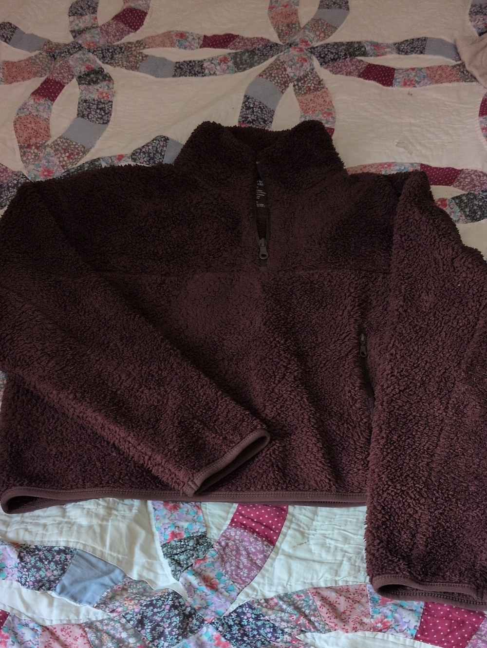Girlfriend Collective Cropped Fleece S